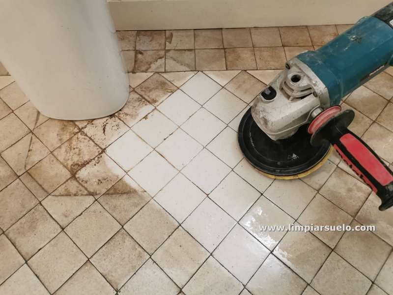 Baldosas de gres en Barcelona | Limpiar Suelo Barcelona 